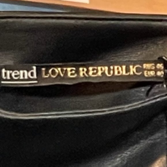 Love Republic - Vegan Leather Pants Love Republic RUS46/EUR40 USA 10-12/L - Picture 4 of 4